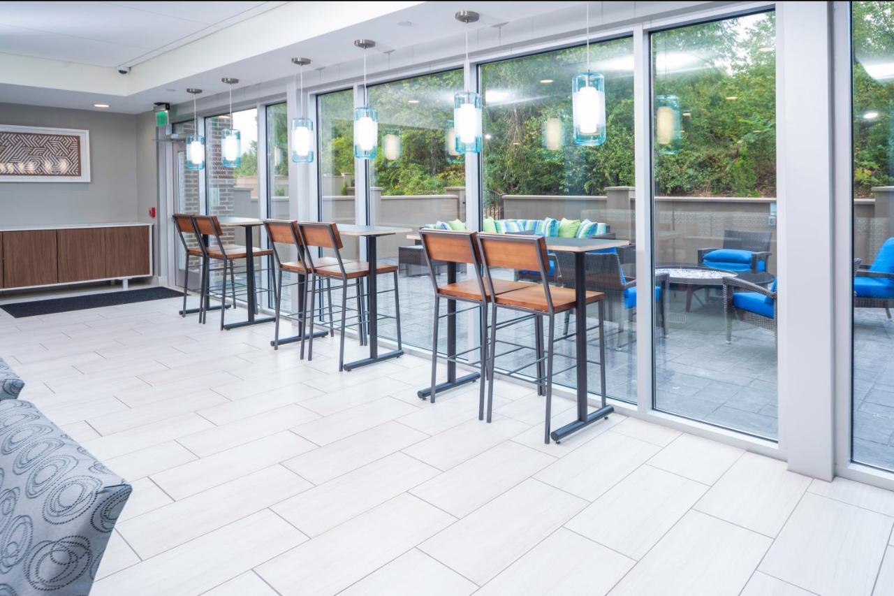 Holiday Inn Express - Brevard By Ihg Exterior photo